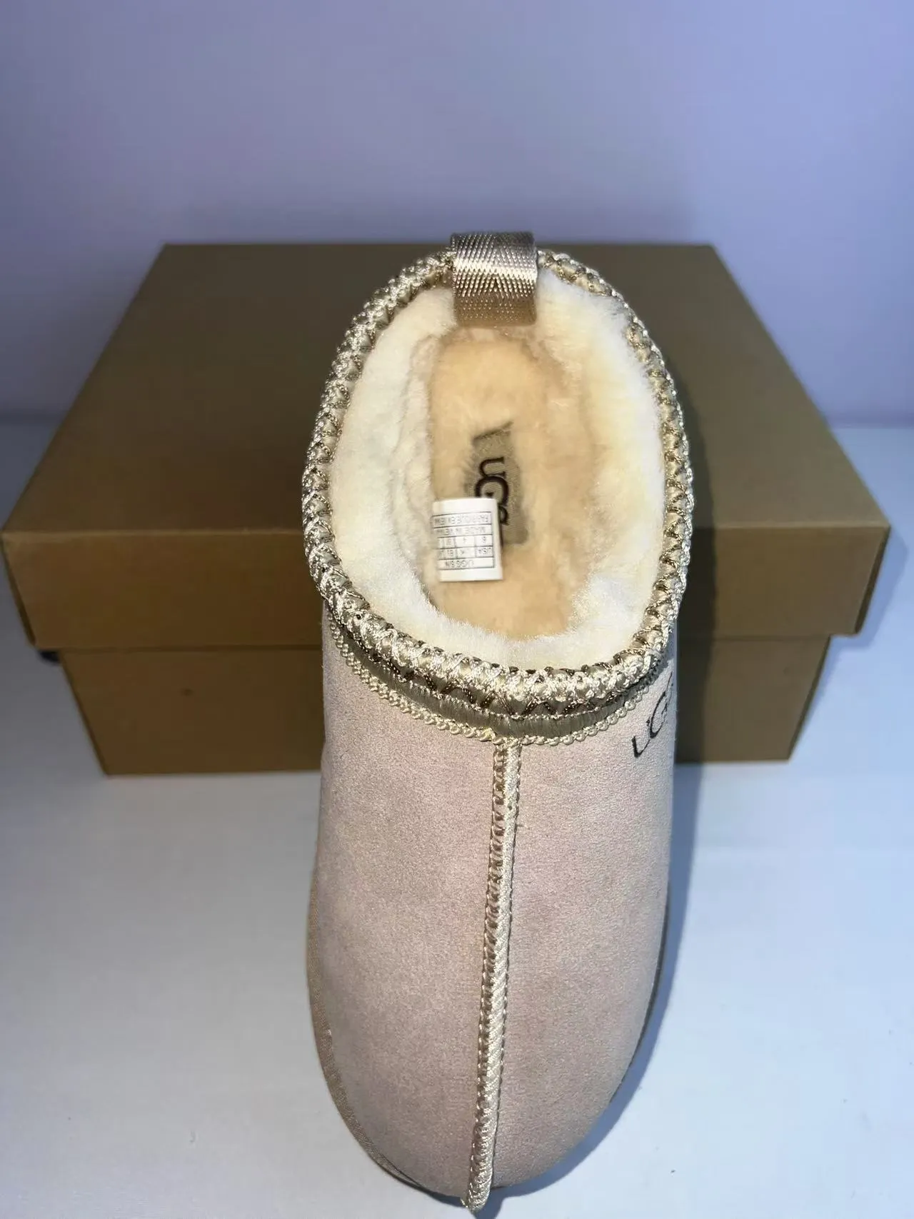 UGG Tasman Beige Gold Platform Sole Shearling-Lined Casual Shoes 6