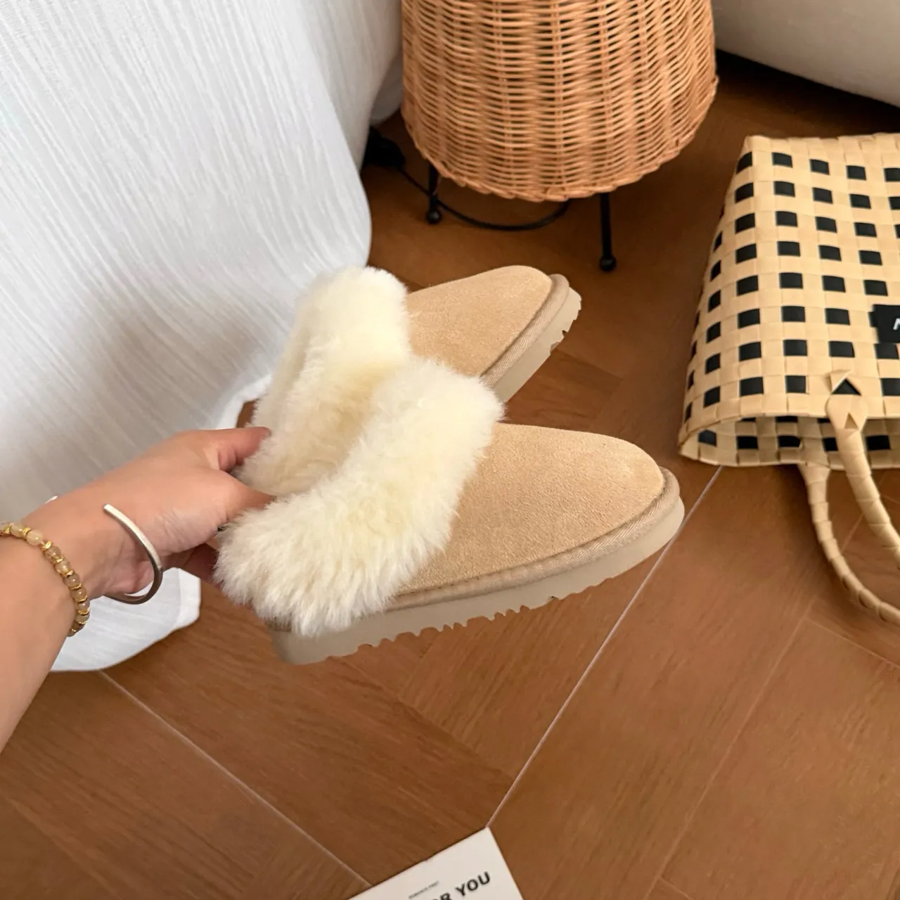 UGG Tasman marron beige Shearling-Trimmed daim empiècement chaussures casual 4