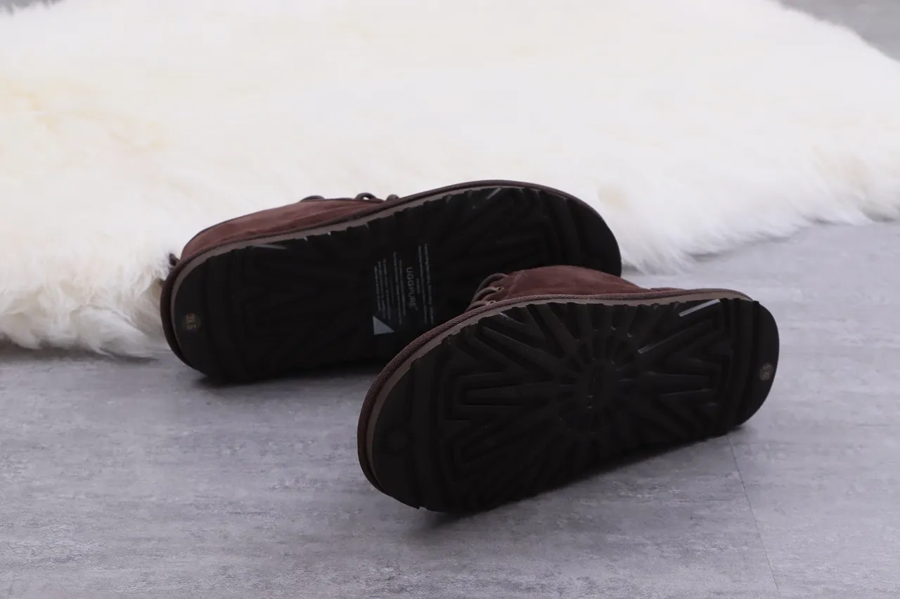 UGG Tasman حذاء كاحل بني من السويد مع تبطين من الشيرلينج 5