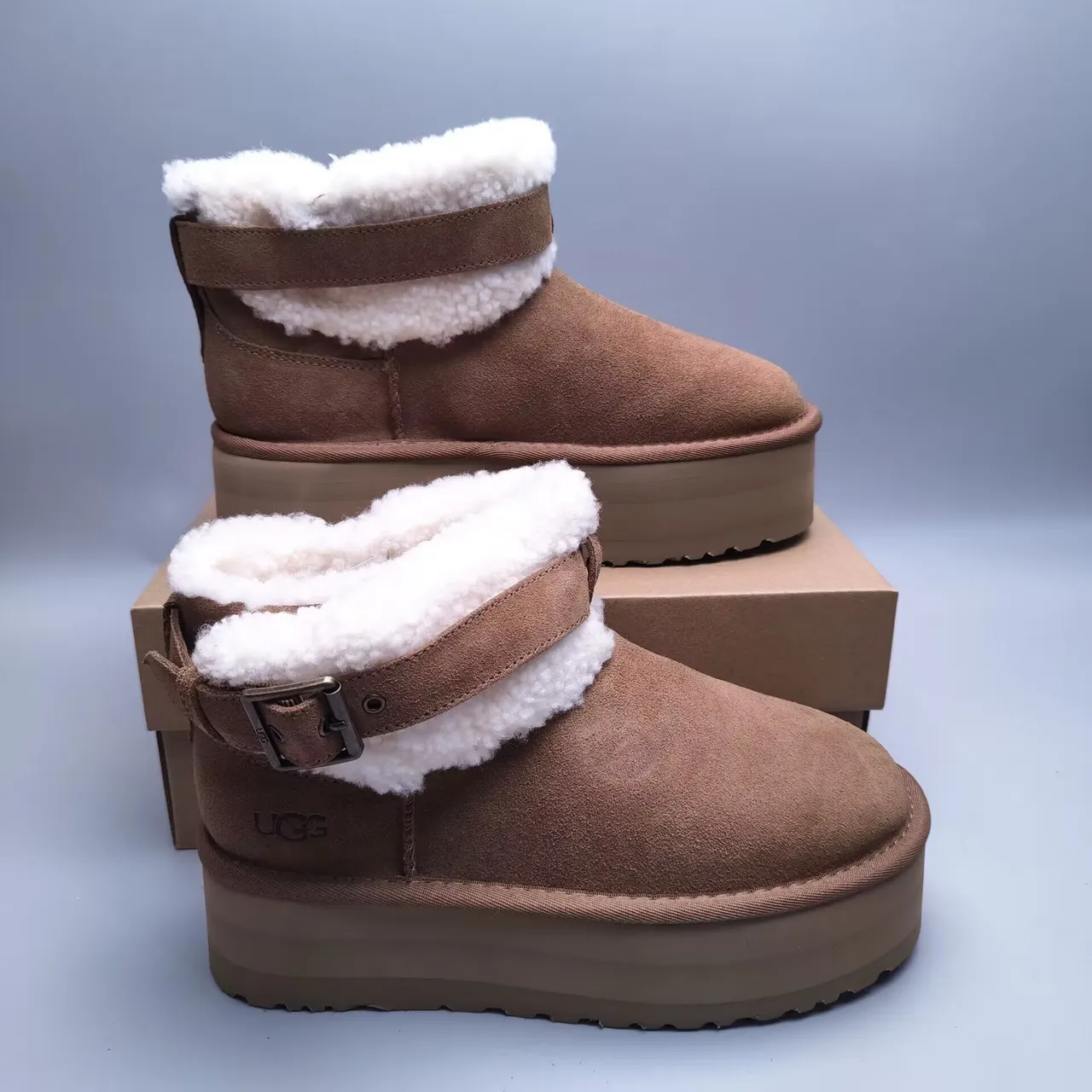 UGG Tasman بني أبيض سويد أبو علوي شيرلينج لينينج كف بوتات ثلج 2