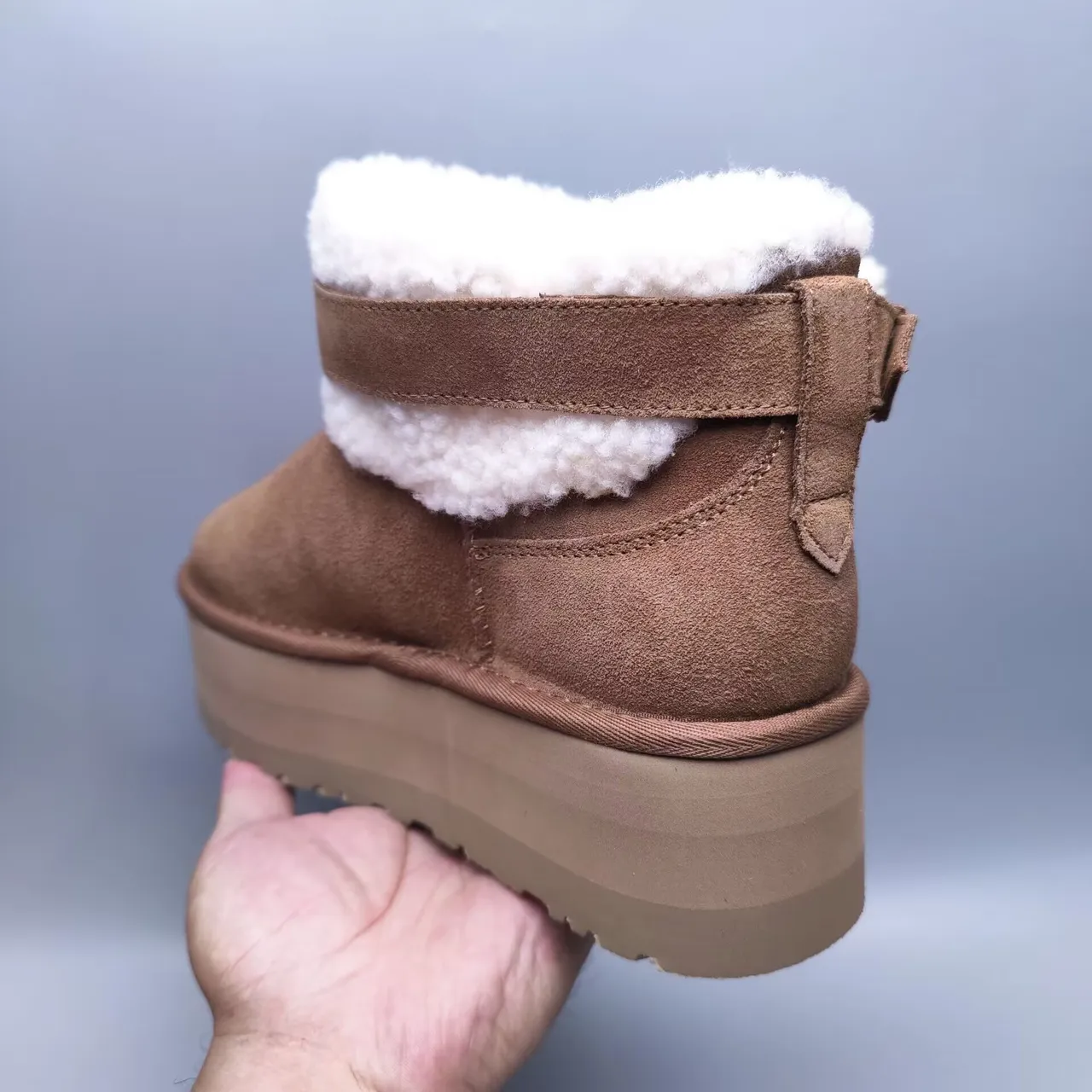 UGG Tasman بني أبيض سويد أبو علوي شيرلينج لينينج كف بوتات ثلج 3