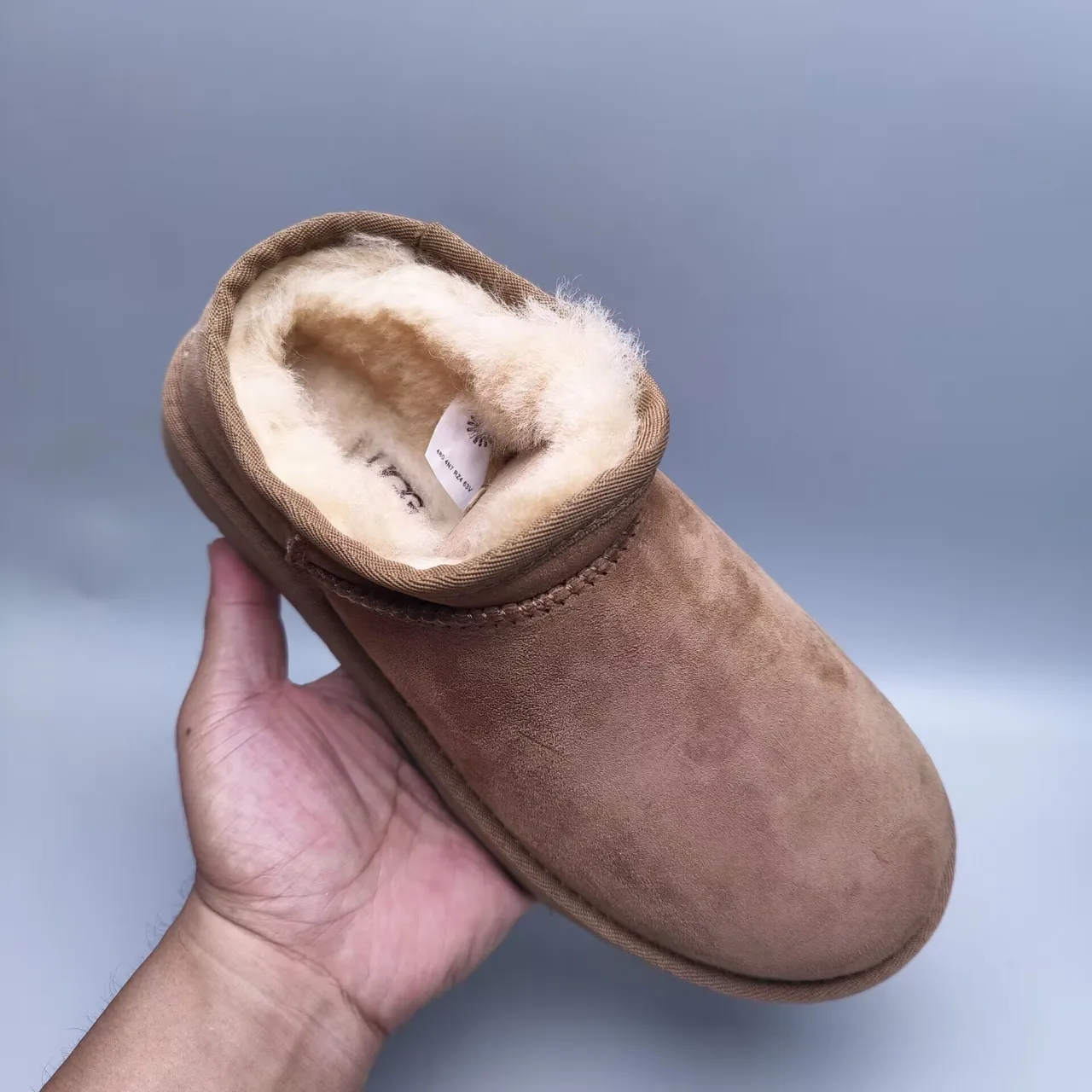 UGG Tasman 栗棕色羊毛皮内里雪靴 4