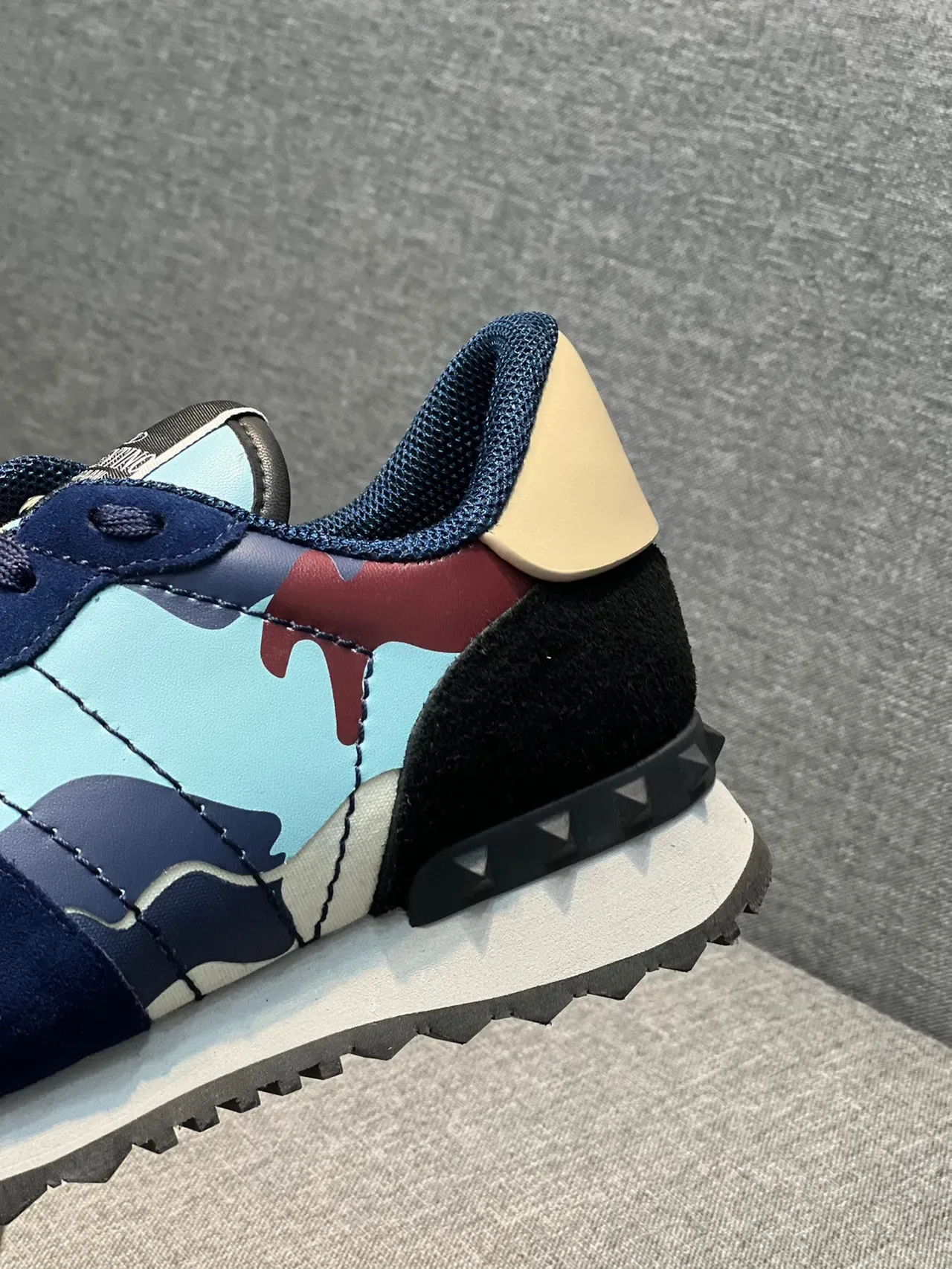 Valentino Rockstud Camuflaje Azul Marino Zapatillas Lifestyle 9