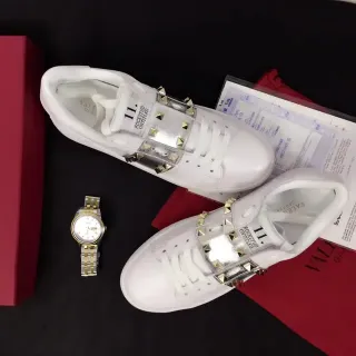 Valentino Rockstud Untitled Branco Dourado Couro Prata Metálico Alçaprete Tênis Lifestyle