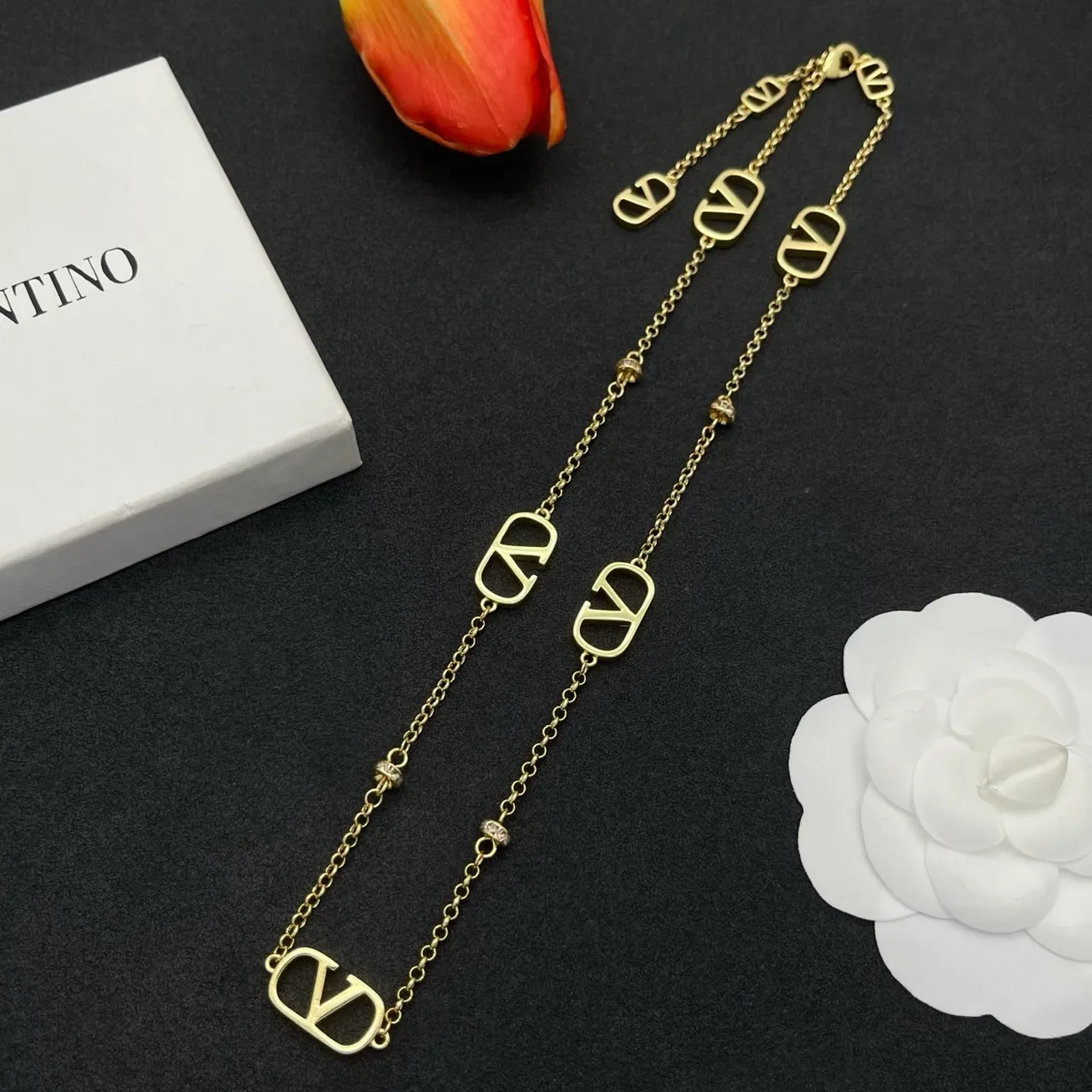 Valentino VLogo Collar Cadena de Oro y Plata Motivos Abiertos 7