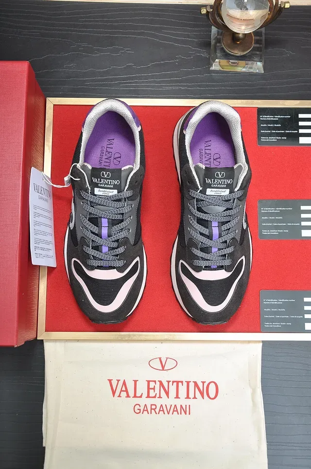 Valentino VLogo Runner zapatillas lifestyle negro plata morado 2