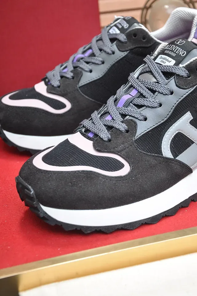 Valentino VLogo Runner zapatillas lifestyle negro plata morado 8