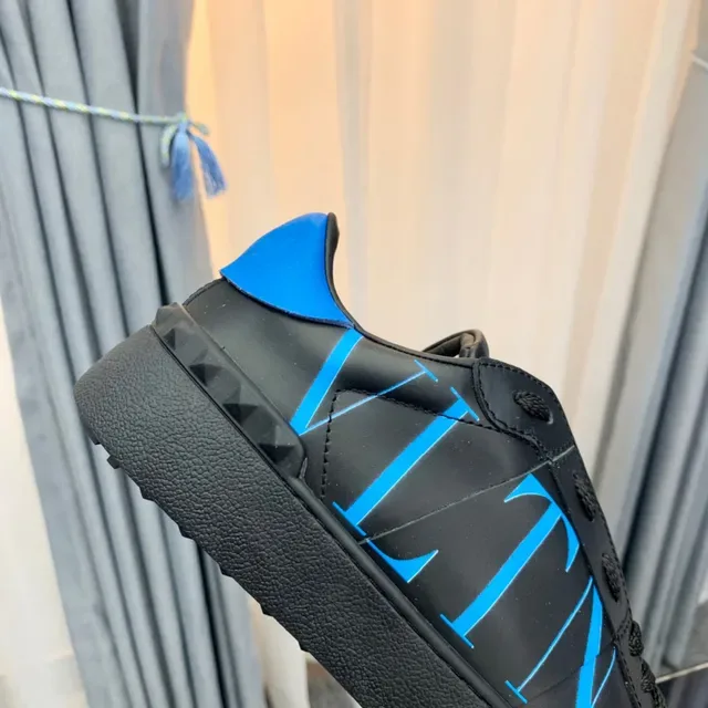 Valentino VLTN কালো এবং নীল লাইফস্টাইল স্নিকার 5