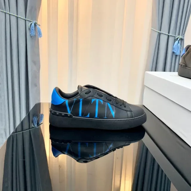 Valentino VLTN কালো এবং নীল লাইফস্টাইল স্নিকার 6