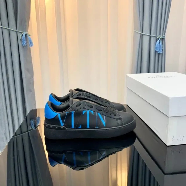 Valentino VLTN কালো এবং নীল লাইফস্টাইল স্নিকার 9