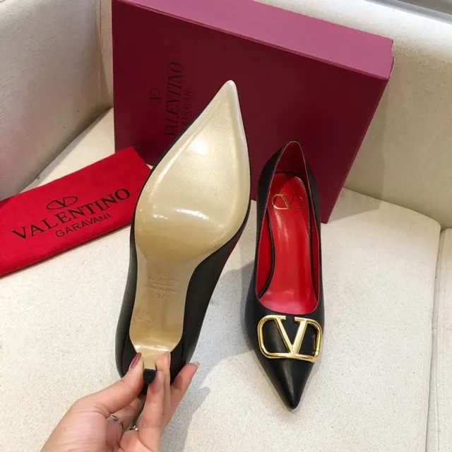 Valentino VLTN Black Red Pointed-Toe Heel Stiletto 8