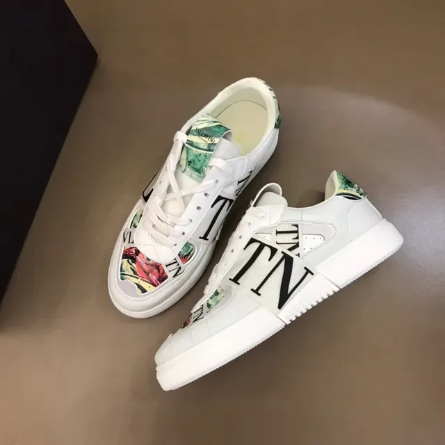 Valentino VLTN Sneakers Lifestyle Imprimé Floral Blanc 8