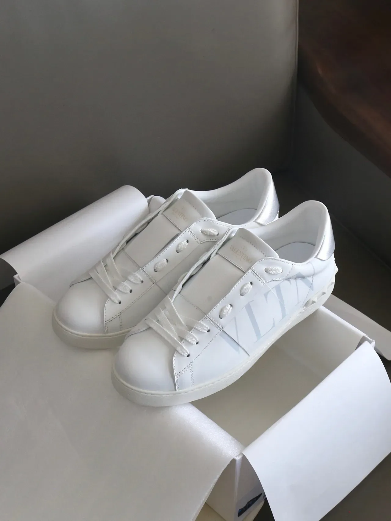 Valentino VLTN White Silver Logo Lifestyle Sneakers 9