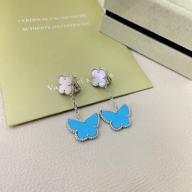 Van Cleef & Arpels Alhambra বাটারফ্লাই নীল ইনামেল কানের দুল 3
