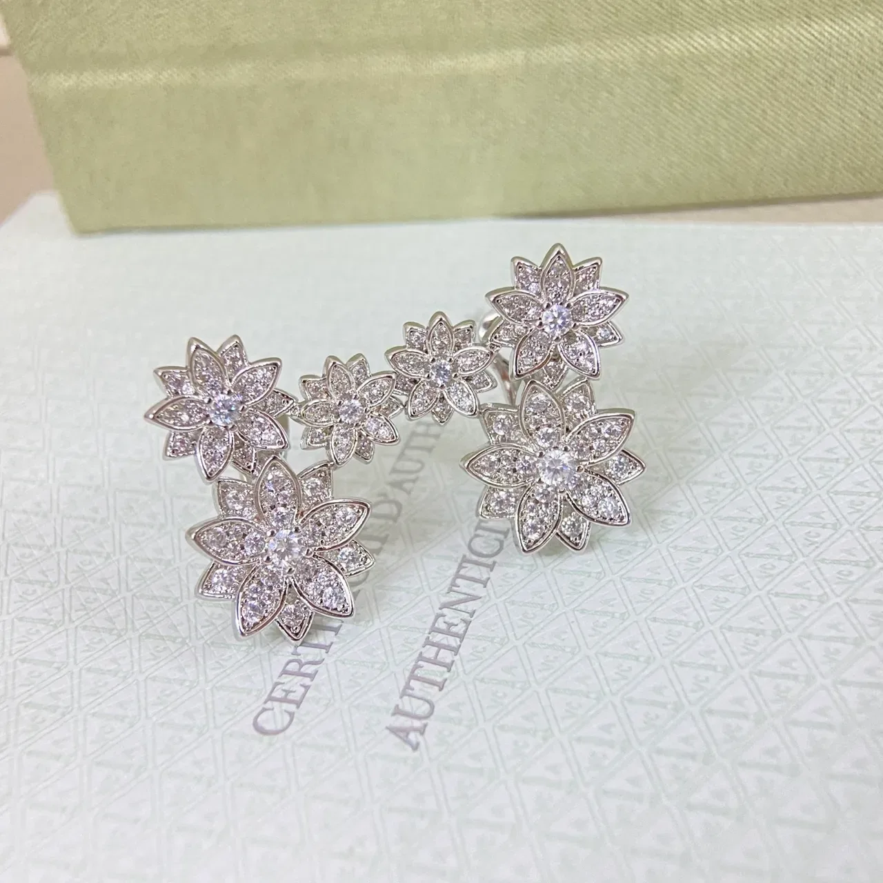 Van Cleef & Arpels Floral Pavé Stud Earrings 4