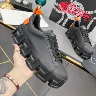 Versace Chain Reaction Tênis Lifestyle Preto e Laranja