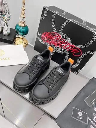 Versace Chain Reaction Black and Orange Lifestyle Sneakers 2