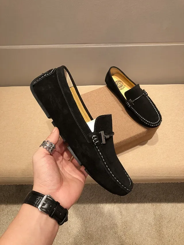 Versace Chain Reaction কালো সুয়েড লুফার 5