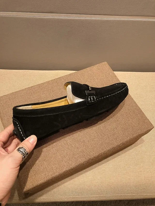 Versace Chain Reaction কালো সুয়েড লুফার 7