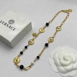 Versace Greca Odissea 金色调美杜莎硬币珍珠项链