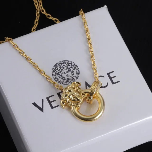 Versace Medusa Chain 黄金项链 3