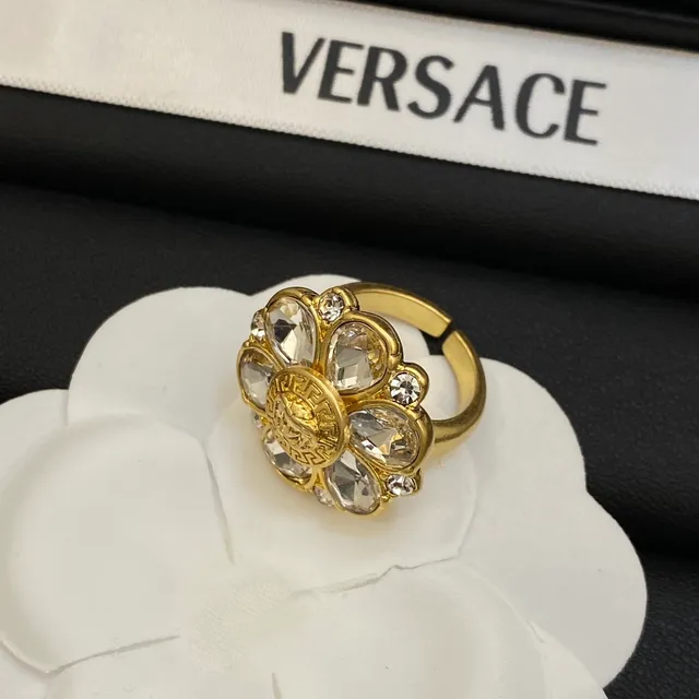Versace Medusa Flower ক্রিস্টাল গোল্ড-টোন ব্রোচ 2