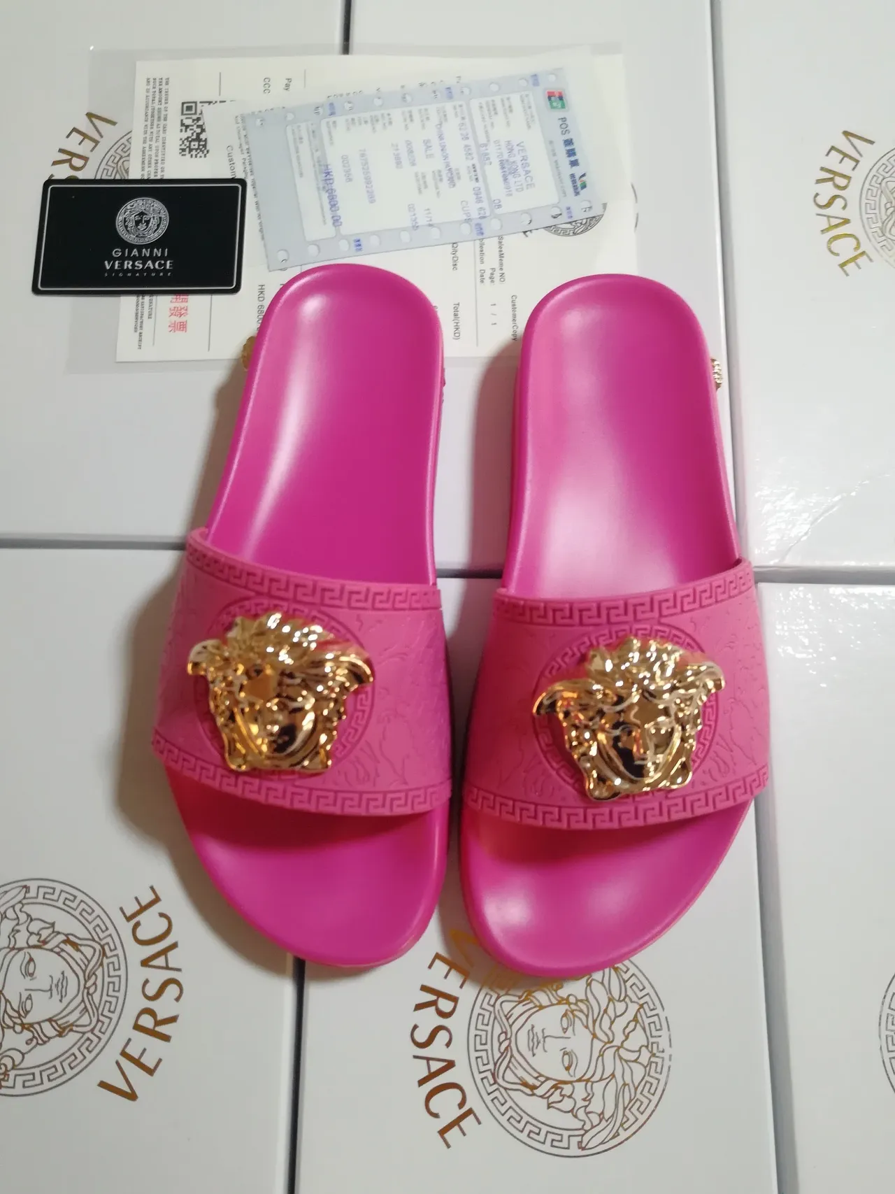 Versace Medusa Slide গোলাপি সোনালি মাথার সজ্জা Greca সীমানা নিদর্শন স্লিপার 5