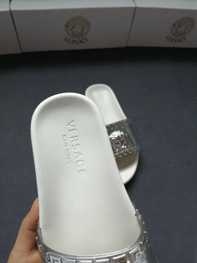 Versace Odissea Medusa Greca correa blanco zapatillas 4