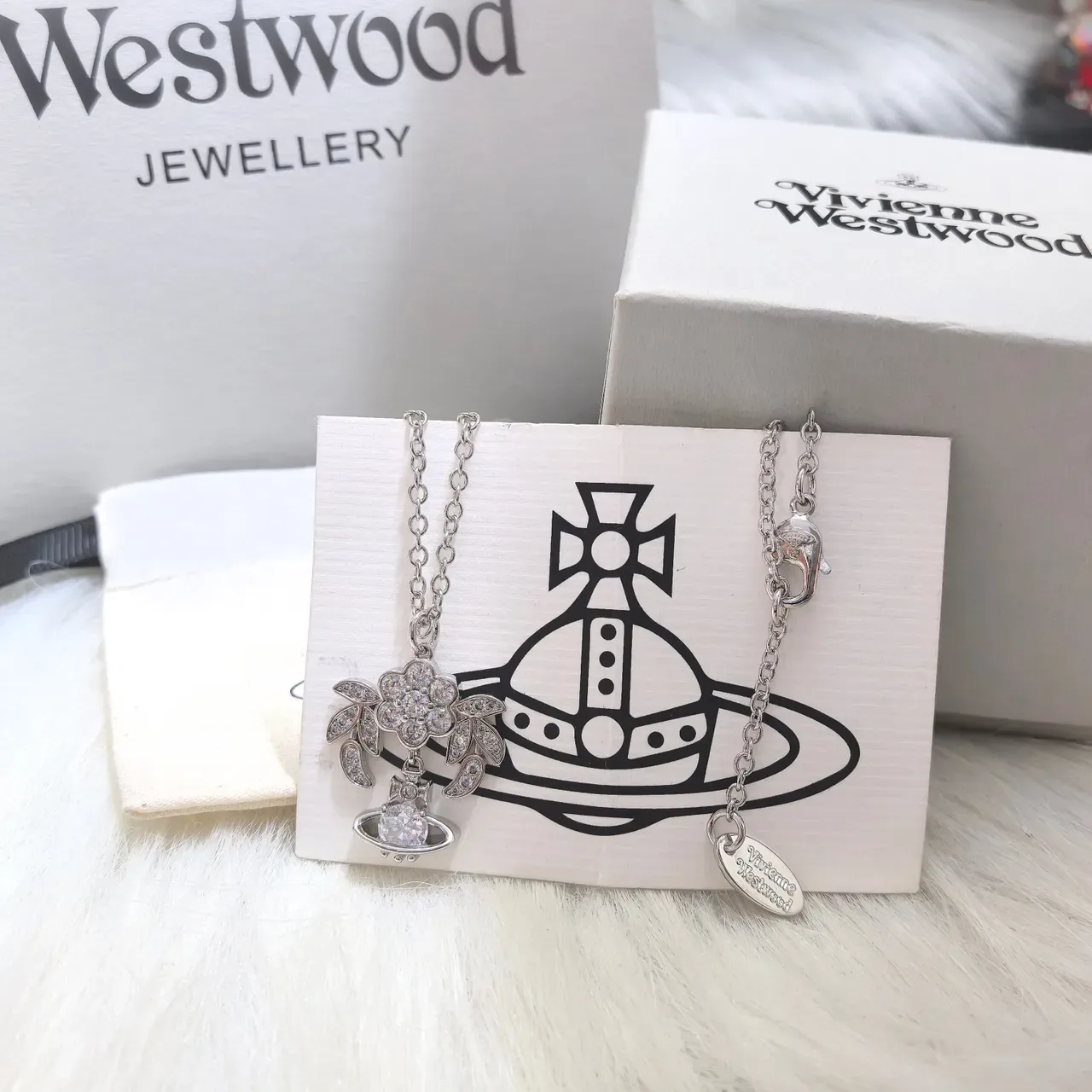Vivienne Westwood Floral Orb Gold Silver Pendant Motif Necklace 5