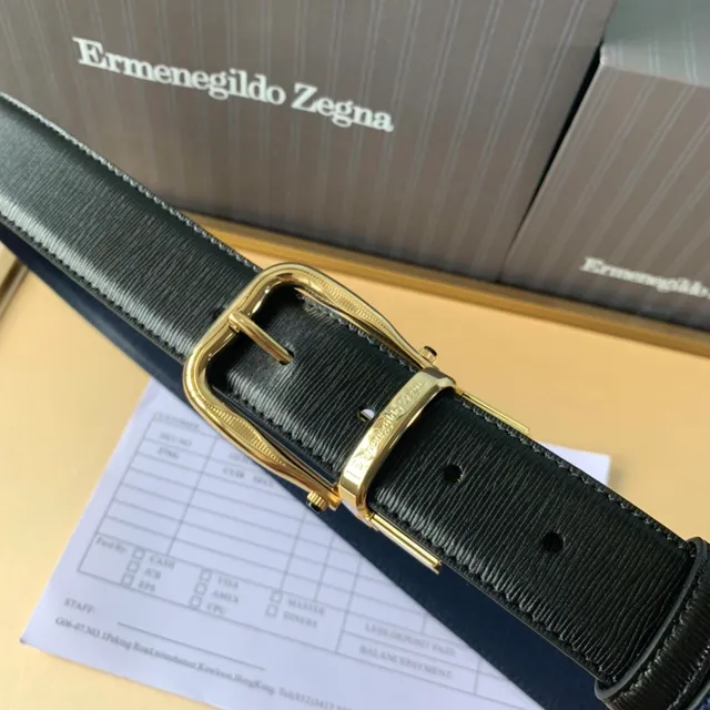 Zegna 海军蓝 黑色 凸纹 镀金扣 纹理皮革腰带 5
