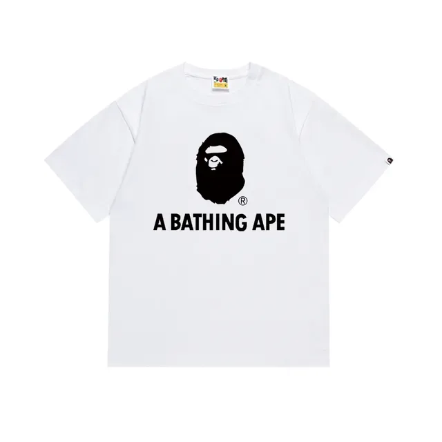 Camiseta A Bathing Ape gráfica de cuello redondo negra 5