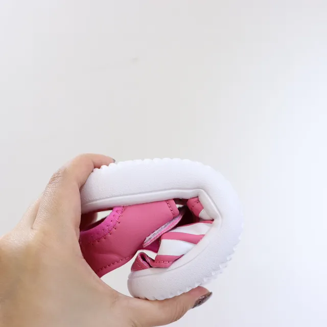 Adidas Adilette Aqua White Pink স্লিপ-অন ছিদ্রযুক্ত উপরের ক্যাজুয়াল স্যান্ডাল 19