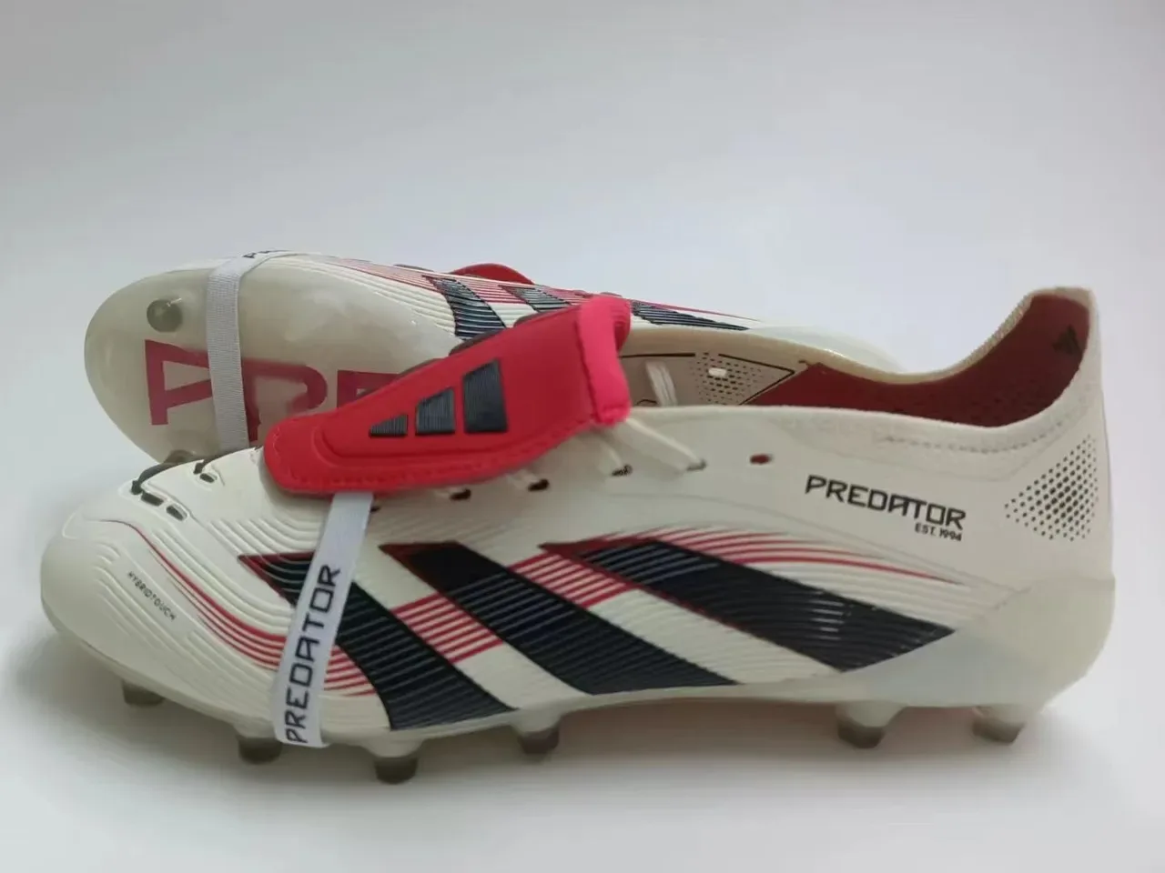 Adidas Bege Preto Baixo Molded FG Cleat Texturizado Anteiropé Campo Firme Sapatos de Futebol 10