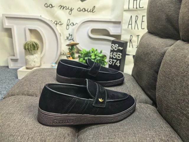 Adidas Beige Brown Suede Upper Moc-Toe Stitching Loafer 11