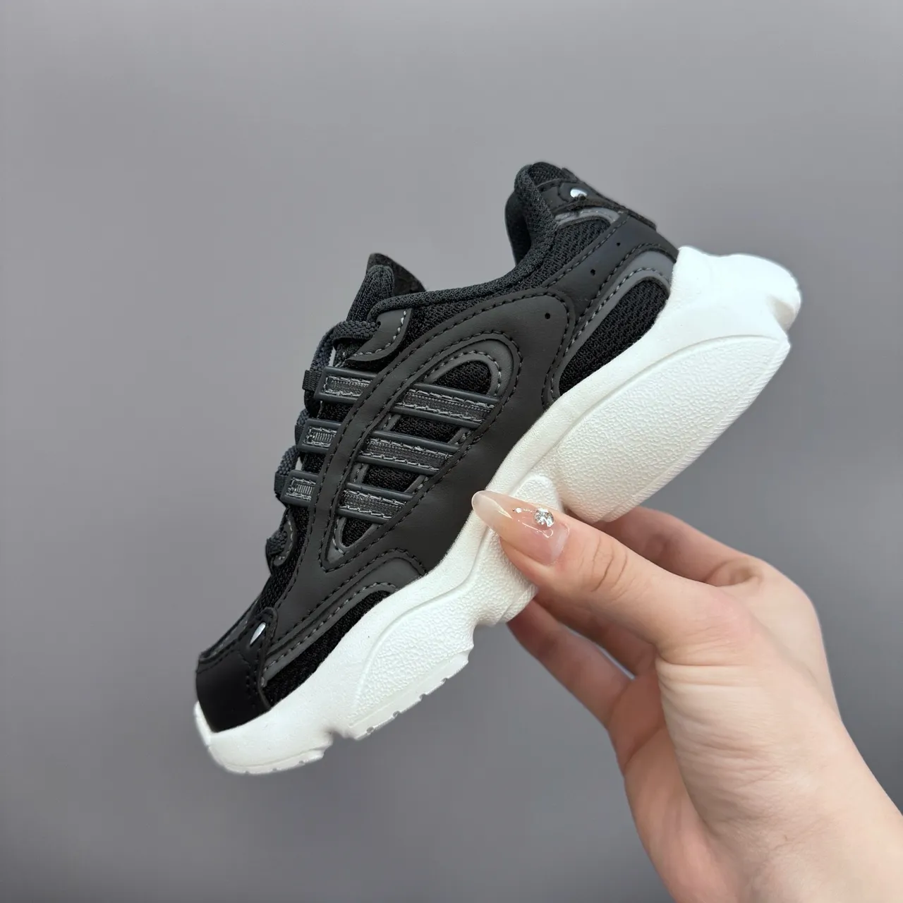 Adidas Zapatillas Deportivas Azules Grises Suela Ondulada Malla Y Superposición De Sintético En La Parte Superior Zapatillas Gruesas 18
