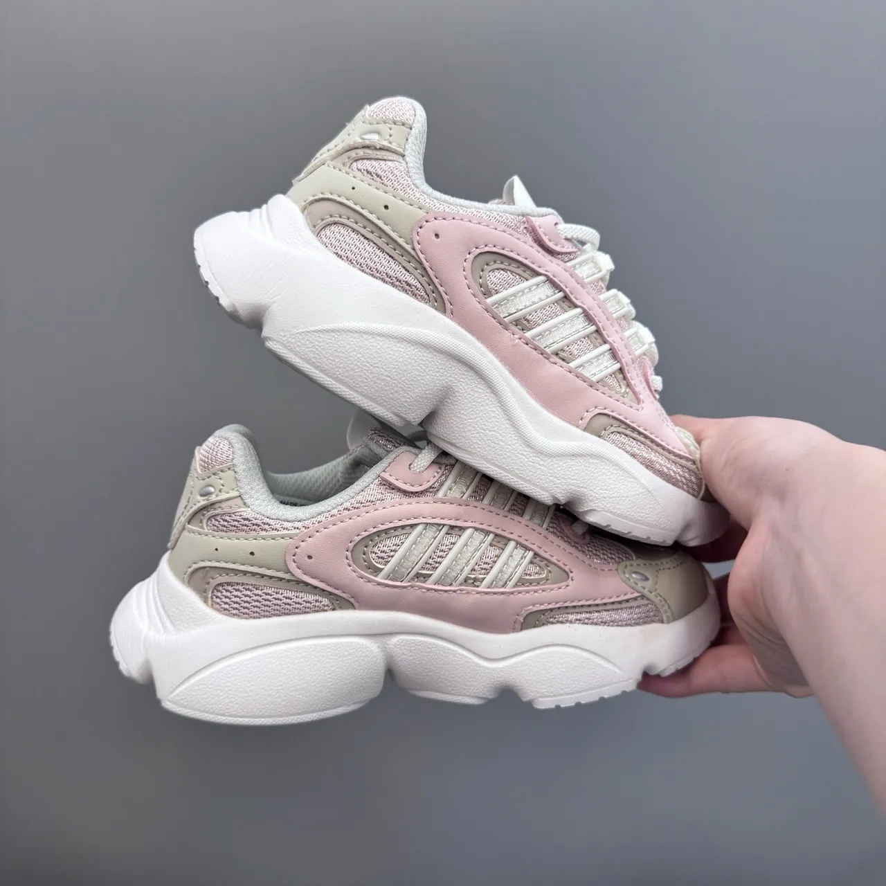 Adidas Zapatillas Deportivas Azules Grises Suela Ondulada Malla Y Superposición De Sintético En La Parte Superior Zapatillas Gruesas 24