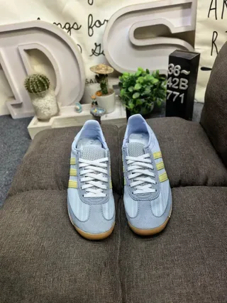 Adidas أزرق أصفر Retro Runner وجه علوي سويدي شبكي أحذية رياضية بنمط الحياة 10