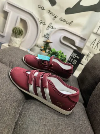 Adidas Tênis Burdeos Prateado Sem Cadarço com Tira de Velcro 7