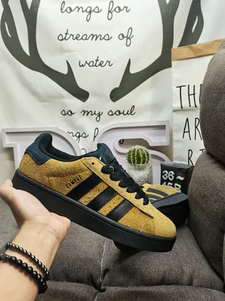Adidas Campus أصفر خردل و أزرق بحري جلد مدبوغ أسلوب حياة 5