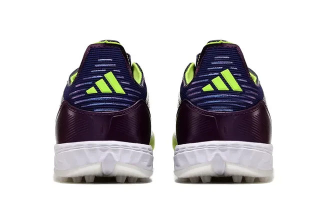Adidas F50 Zapatos de fútbol turf low-cut upper sintético acabado iridiscente gradient morado verde 3