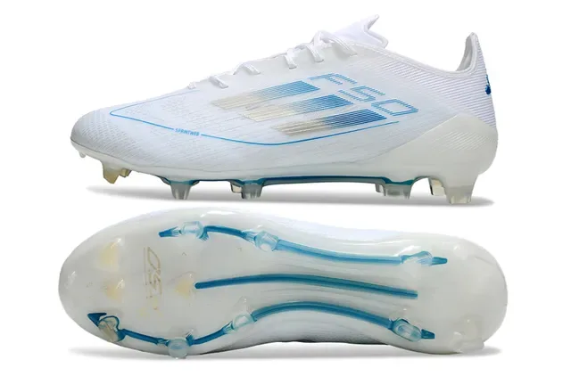 Adidas F50 Chaussures de football blanc et bleu upper tricot low-cut détails rayures horizontales graphiques Firm-Ground 6