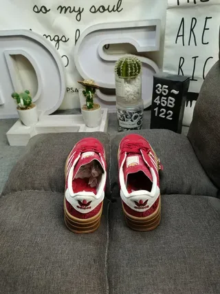 Adidas Gazelle Platform Tênis Lifestyle vermelho com Snake-Embossed 8