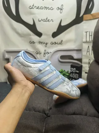 Adidas Gris Bleu Sans Lacets Low-Top Floral Jacquard Upper Lifestyle Sneakers 5