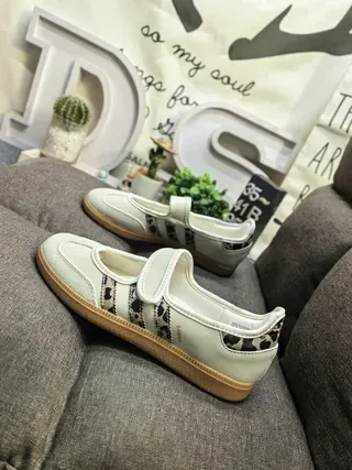 Adidas Zapatillas Lifestyle Verde Beige Sin Cordones Cierre de Correa Rejilla y Recubrimiento Sintético 7