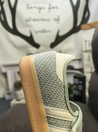 Adidas Zapatillas Lifestyle Verde Beige Sin Cordones Cierre de Correa Rejilla y Recubrimiento Sintético 23