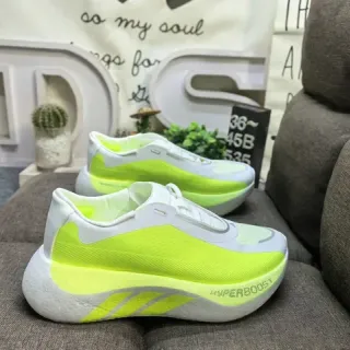 Adidas Hyperboost أخضر لايم نيون أسلوب حياة أحذية رياضية