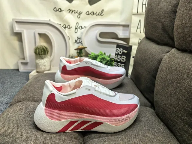 Adidas Hyperboost أخضر لايم نيون أسلوب حياة أحذية رياضية 11