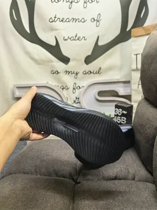 Adidas Hyperboost أخضر لايم نيون أسلوب حياة أحذية رياضية 24