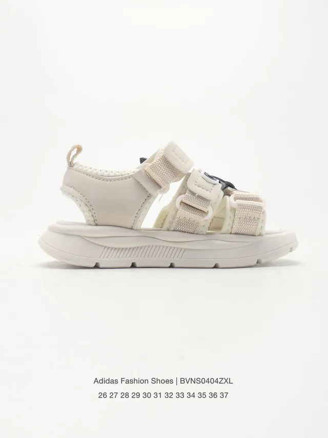 Adidas শিশু গোলাপি এবং বেইজ চরিত্র চার্ম কাজুয়াল স্যান্ডেল 15