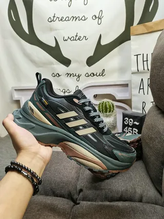 Adidas MTS PRO حذاء رياضي سميك أخضر داكن وبيج 6